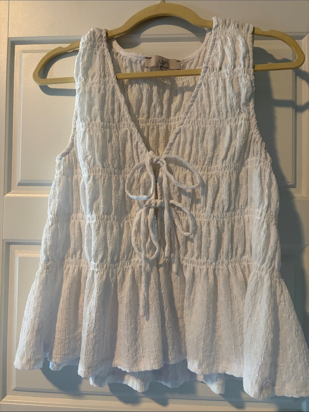 LOFT White Textured Sleeveless Tie-Front Peplum Tank
